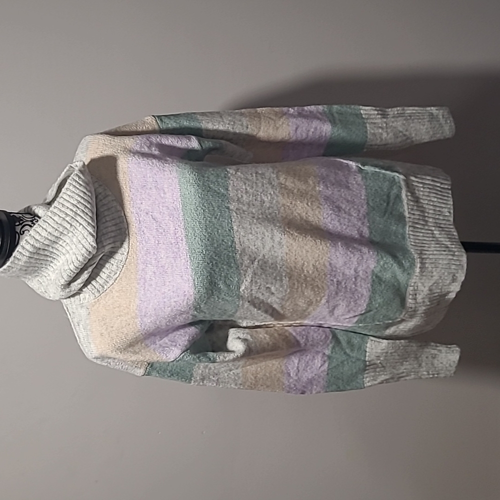 Gap sz small tall super soft striped sweater WT59